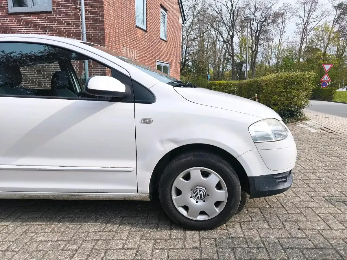 Usado VW Fox Style 55 CV (40 kW) 2010 Blanco Utilitario
