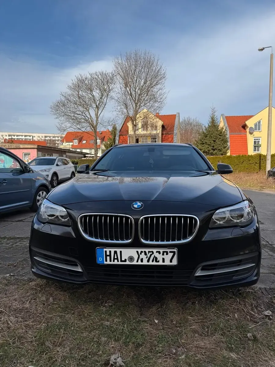 Używany BMW 530 258 KM (189 kW) 2014 Czarny Sedan/Limuzyna