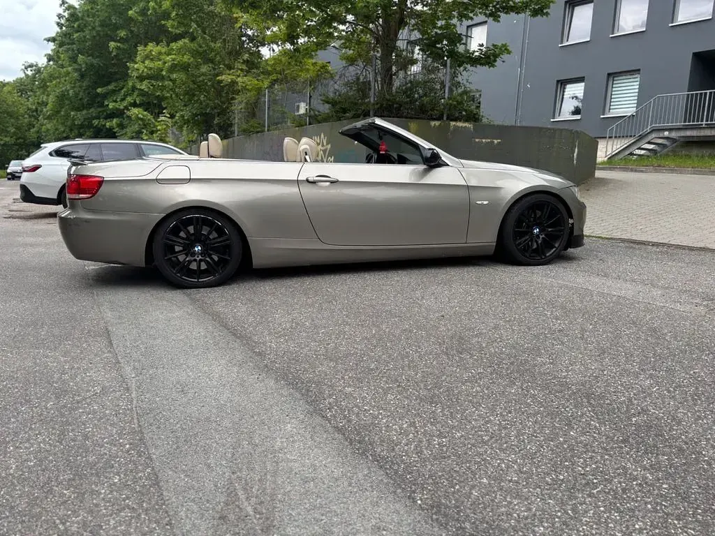 Gebraucht BMW 330 Cabriolet Performance 231 PS (169 kW) 2007 Gold Cabrio