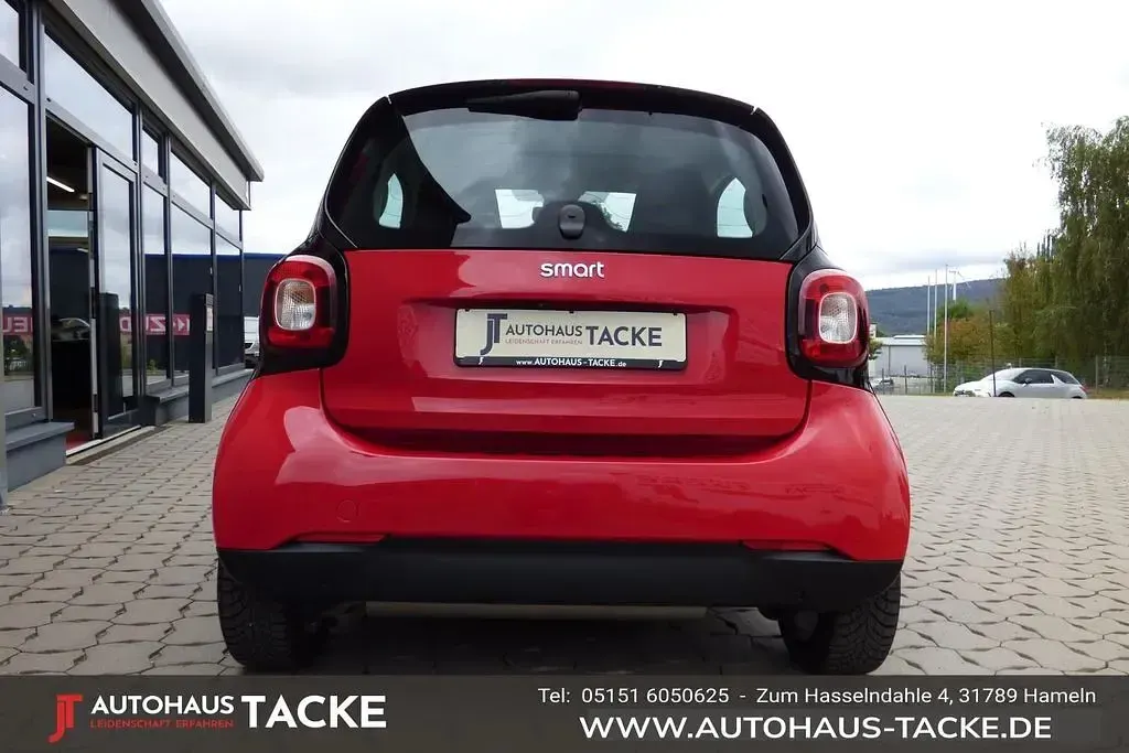 Gebraucht Smart ForTwo Coupé 71 PS (52 kW) 2016 Rot Coupé