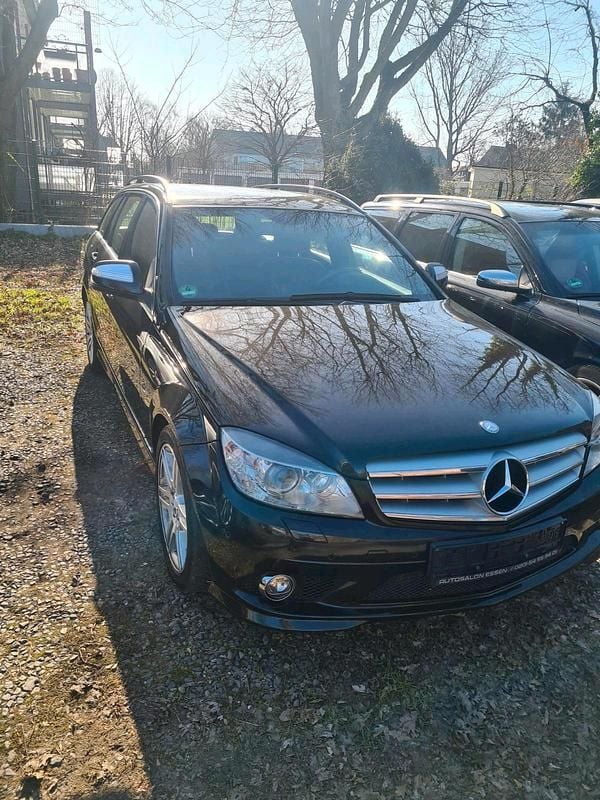 Gebraucht Mercedes C320 224 PS (164 kW) 2008 Schwarz Kombi