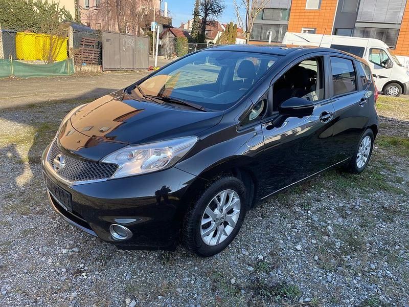 Schwarz Gebraucht 2014 Nissan Note Visia Limousine | 4.350 € (Fairer Preis) - Bild 1/4