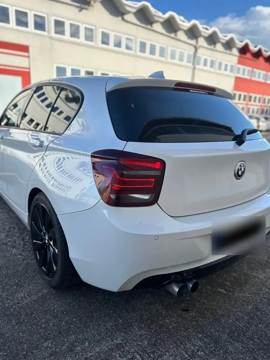 Gebraucht BMW 120 184 PS (135 kW) 2012 Weiß Kleinwagen