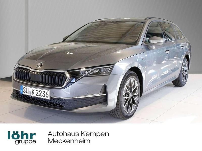 Graphitegrau metallic Gebraucht 2025 Skoda Octavia Tour Kombi | 38.430 € (Etwas zu teuer) - Bild 1/4
