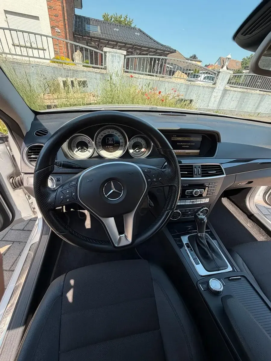 Gebraucht Mercedes C180 2012 Silber Coupé
