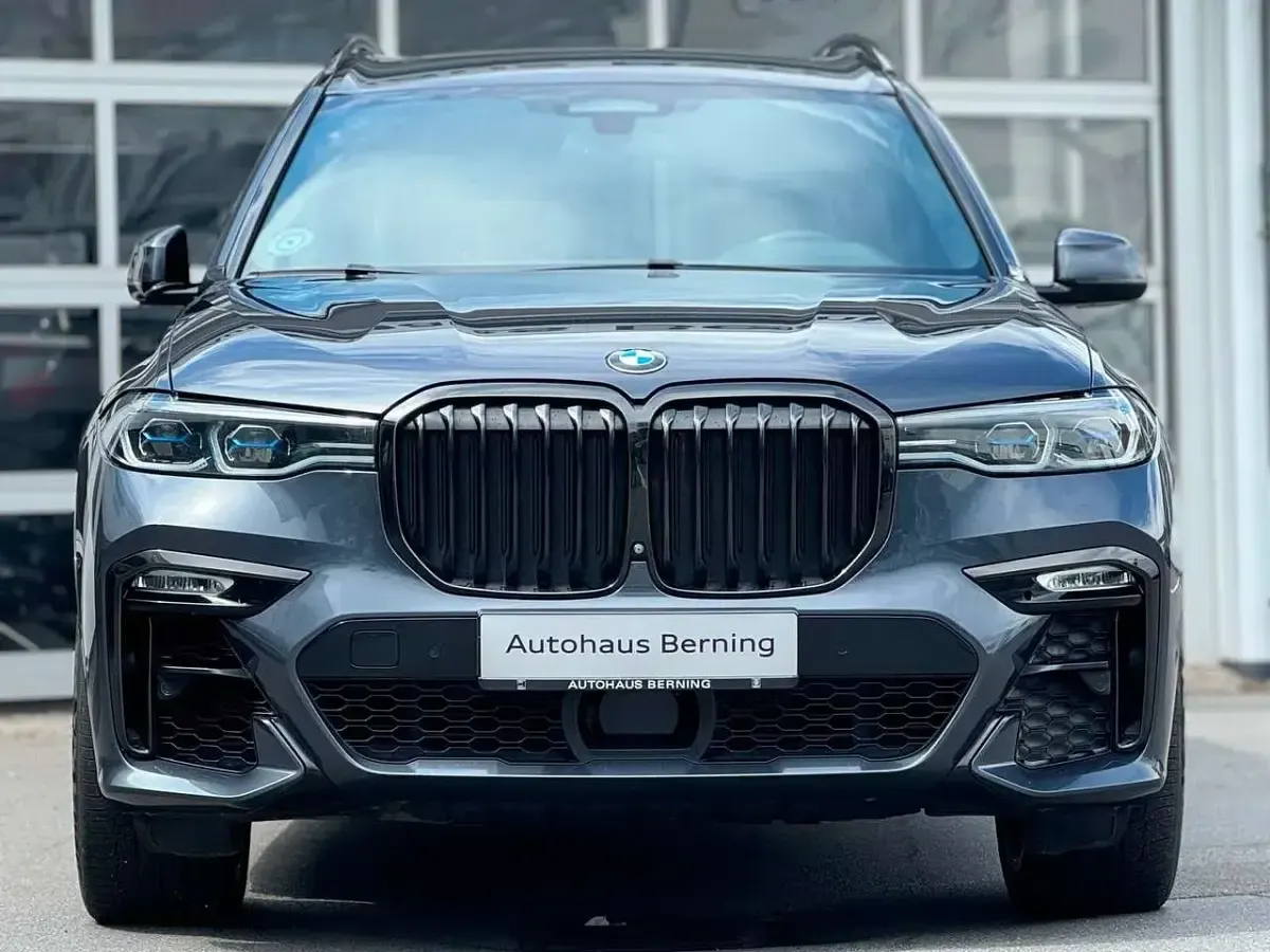 Gebraucht BMW X7 M Sport 265 PS (194 kW) 2020 Grau SUV