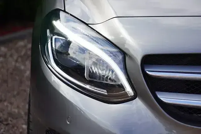 Gebraucht Mercedes B200 Urban 156 PS (114 kW) 2017 Andere Kleinwagen