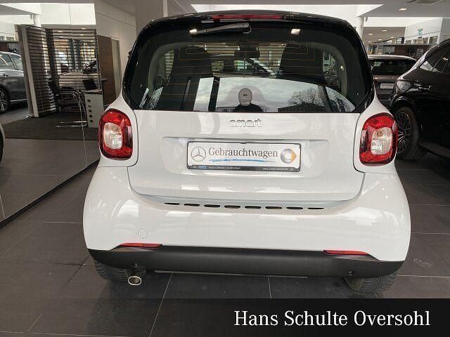 Używany Smart ForTwo Coupé 90 KM (66 kW) 2017 Biały Coupe