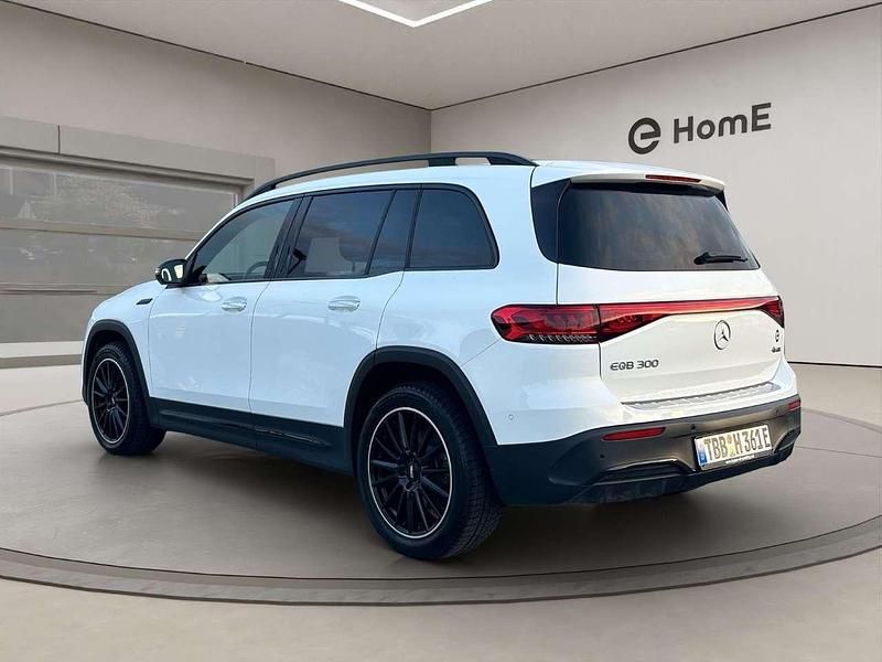 Gebraucht Mercedes 300 167 kW (228 PS) 2022 Polarweiß SUV