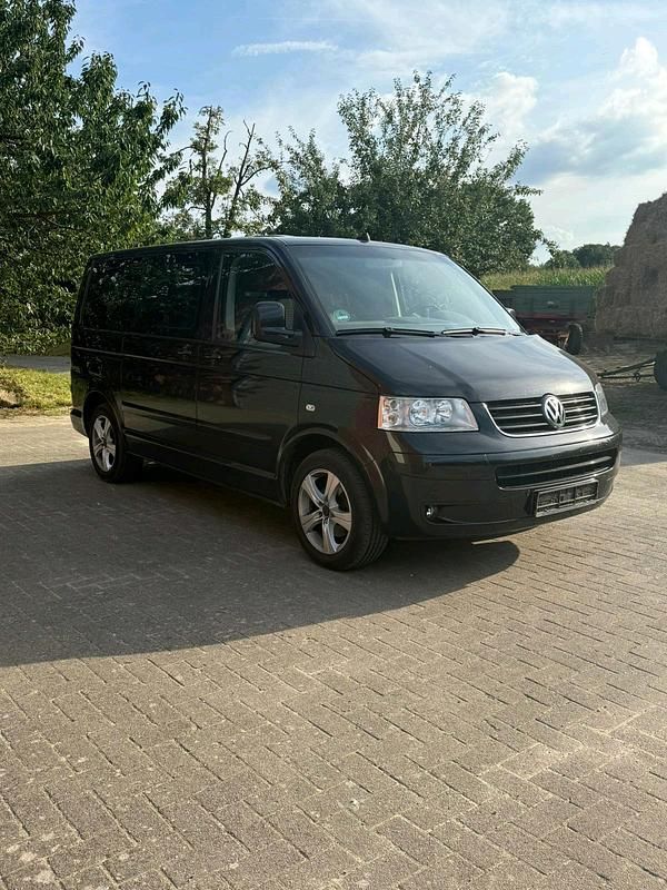 Schwarz Gebraucht 2004 VW T5 Van | 6.450 € (Superpreis) - Bild 1/4