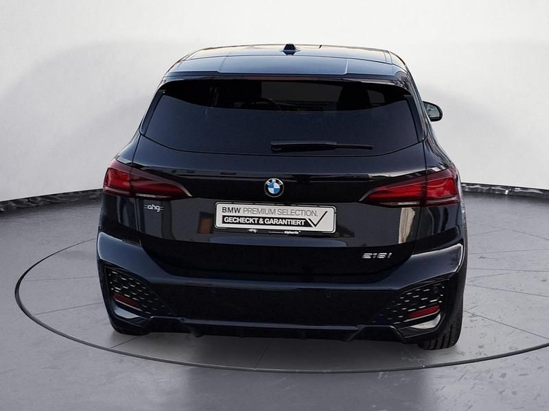 Gebraucht BMW 218 Active Tourer Performance 136 PS (100 kW) 2024 Schwarz Van / Kleinbus