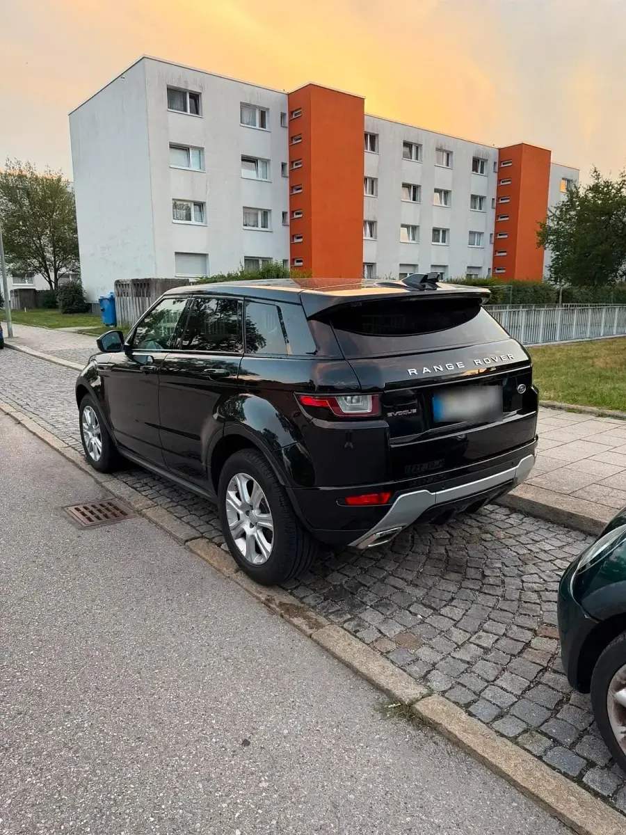 Gebraucht Land Rover Range Rover evoque 150 PS (110 kW) 2018 Schwarz SUV
