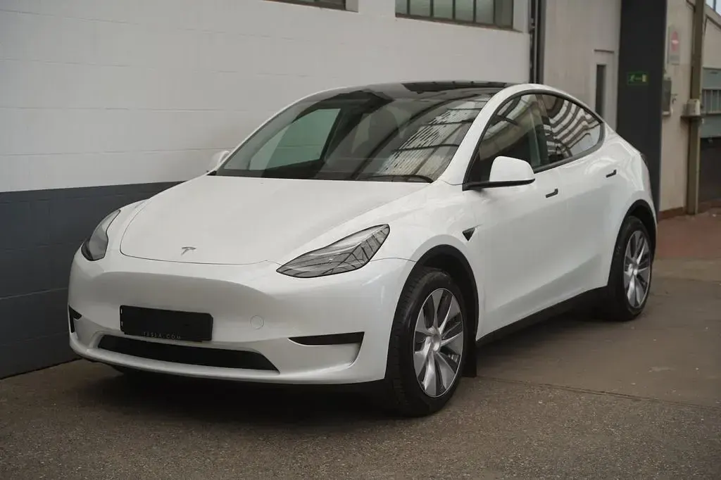 Brugt Tesla Model Y Standard Range 219 kW (299 HK) 2023 Hvid SUV