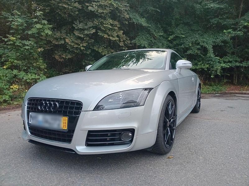 Grau Gebraucht 2007 Audi TT Design Coupé | 8.600 € (Fairer Preis) - Bild 1/4