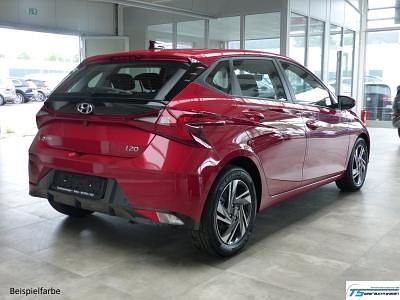 Gebraucht Hyundai i20 101 PS (74 kW) 2023 Verschiedene Limousine