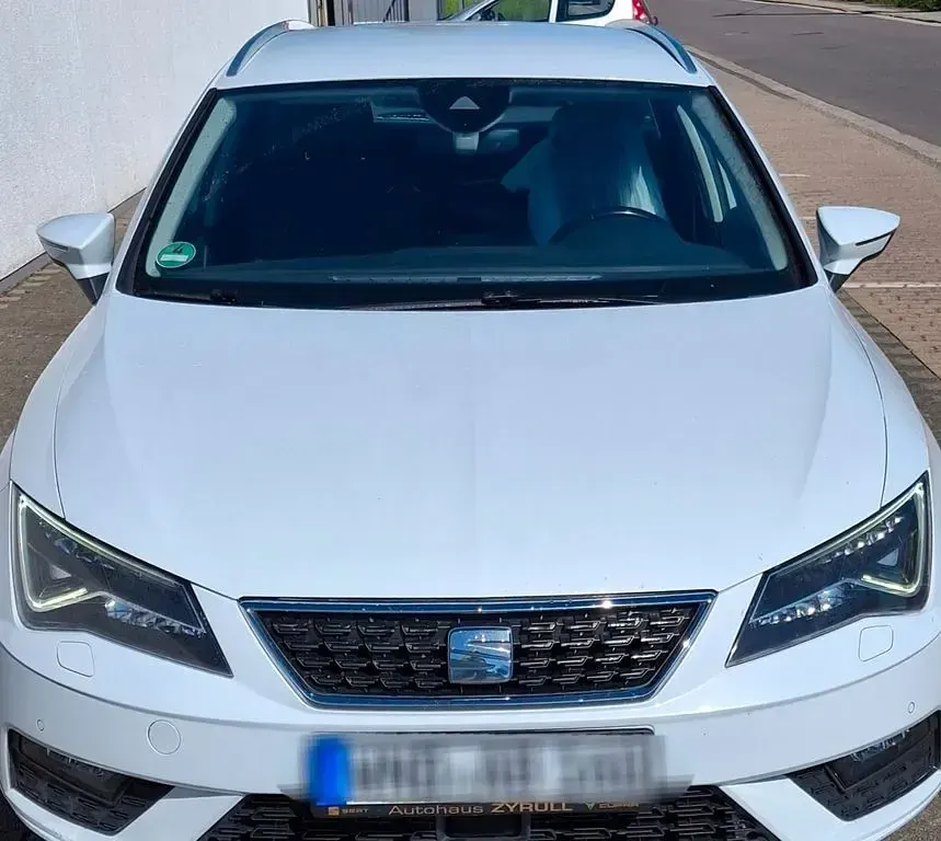 Usata Seat Leon 116 CV (85 kW) 2018 Bianco Berlina