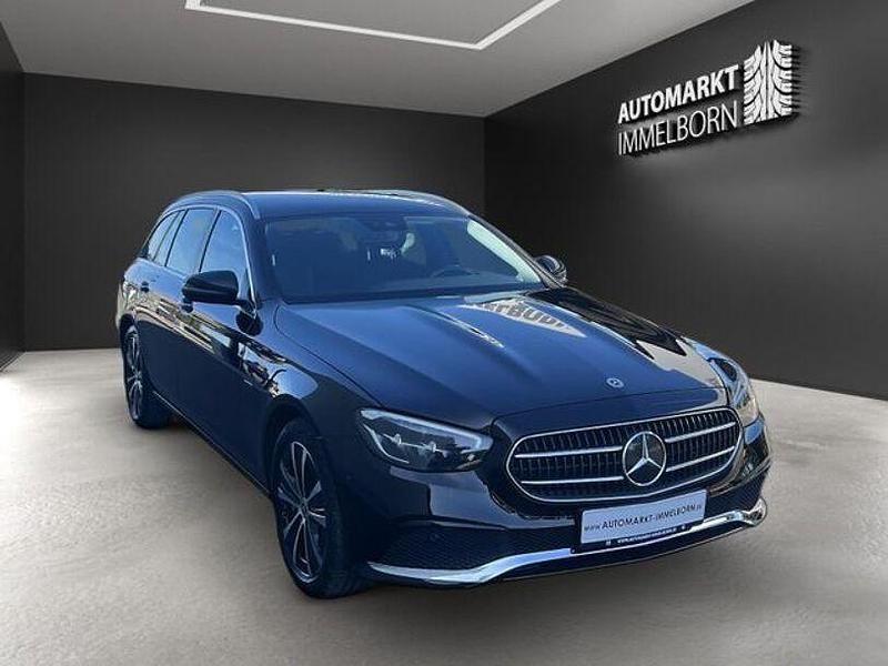 Gebraucht Mercedes E300 306 PS (225 kW) 2021 Schwarz Kombi