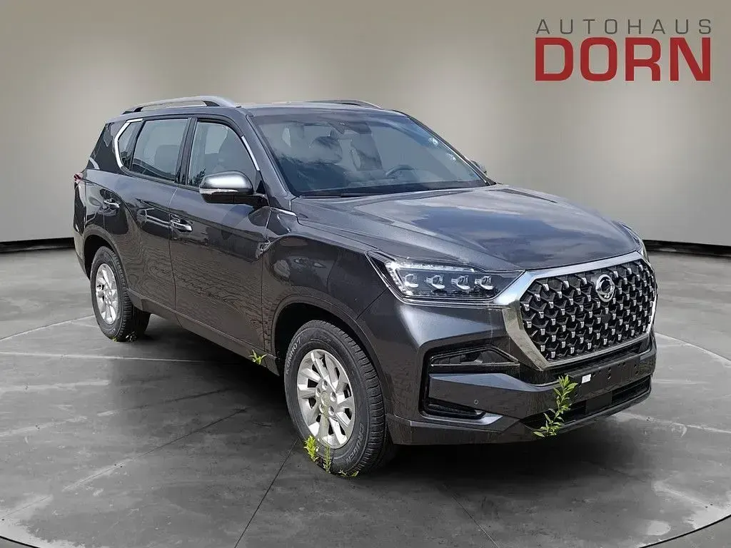 Neu KGM Rexton 201 PS (147 kW) 2025 Grau SUV