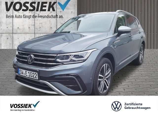 Grau Gebraucht 2023 VW Tiguan Allspace Elegance SUV | 44.444 € (Etwas zu teuer) - Bild 1/4