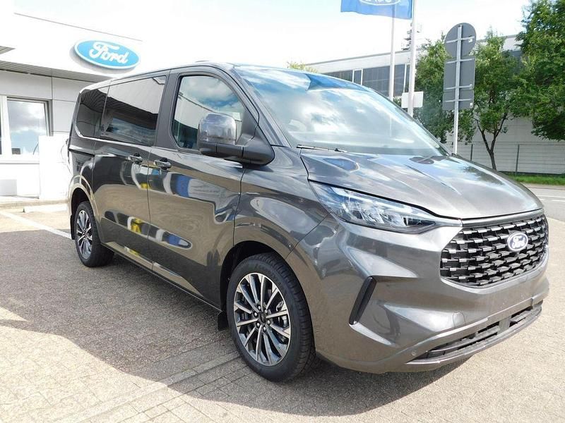 Grau Neu 2025 Ford Tourneo Custom Titanium X Van / Kleinbus | 58.980 € (Guter Preis) - Bild 1/4