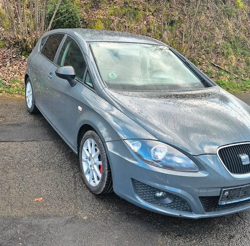 Gebraucht Seat Leon 125 PS (91 kW) 2010 Silber Kleinwagen