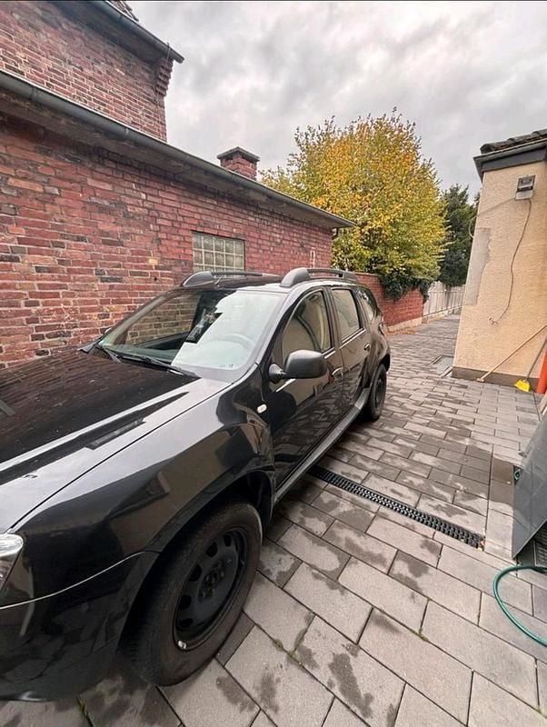 Gebraucht Dacia Duster 102 PS (75 kW) 2011 Schwarz SUV
