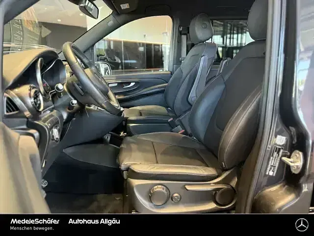 Gebraucht Mercedes V250 Edition 190 PS (139 kW) 2023 Graphitgrau Van / Kleinbus