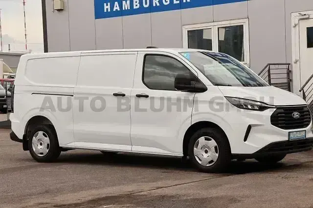 Gebraucht Ford Transit 136 PS (100 kW) 2024 Weiß Van / Kleinbus