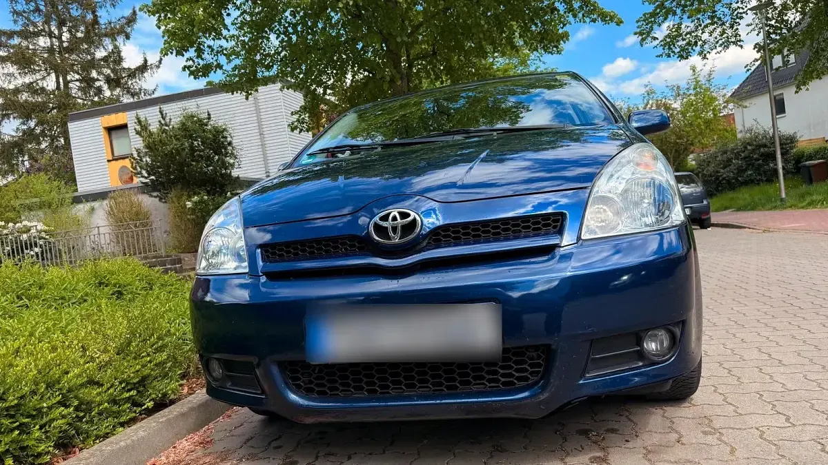 Gebraucht Toyota Corolla Verso 175 PS (128 kW) 2006 Blau Van / Kleinbus