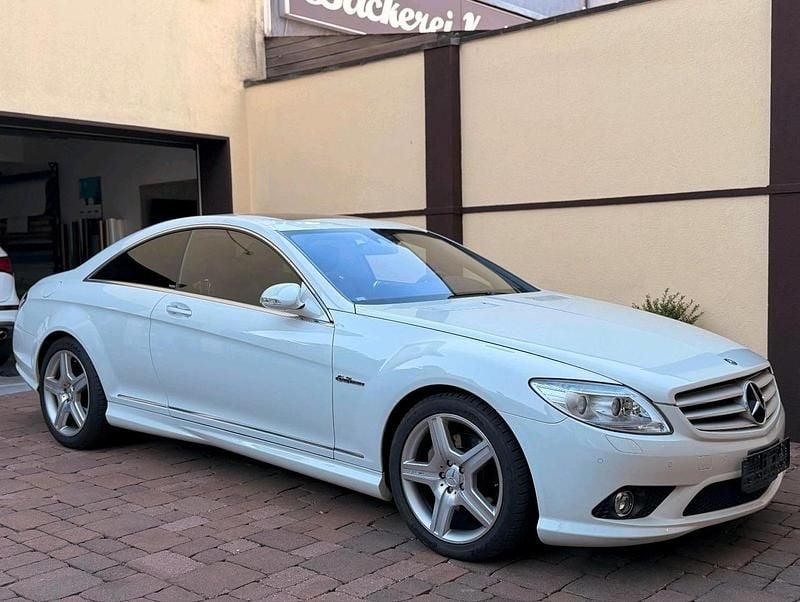 Gebraucht Mercedes CL500 388 PS (285 kW) 2007 Weiß Coupé