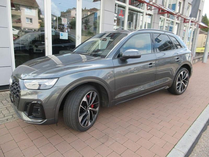 Grau Gebraucht 2021 Audi SQ5 Sport SUV | 42.950 € (Fairer Preis) - Bild 1/4