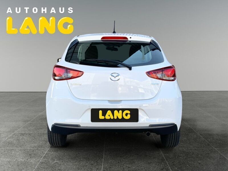 Gebraucht Mazda 2 Ad'Vantage 90 PS (66 kW) 2021 Arctic white Kleinwagen