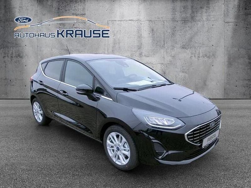 Obsidianschwarz metallic Gebraucht 2023 Ford Fiesta Titanium Kleinwagen | 19.890 € (Fairer Preis) - Bild 1/4