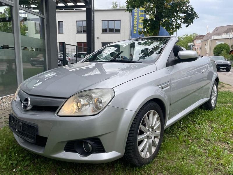 Gebraucht Opel Tigra Edition 90 PS (66 kW) 2008 Silber Cabrio