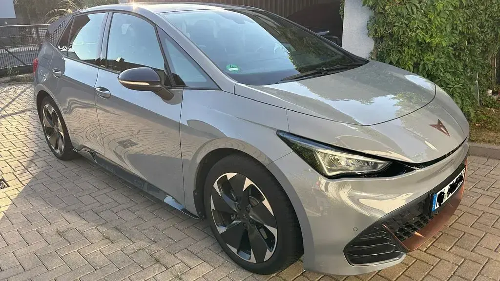Gebraucht Cupra Born 150 kW (204 PS) 2023 Grau Kleinwagen