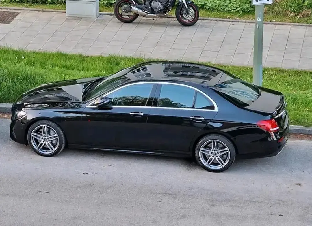 Gebraucht Mercedes E450 Business 367 PS (269 kW) 2019 Schwarz Limousine
