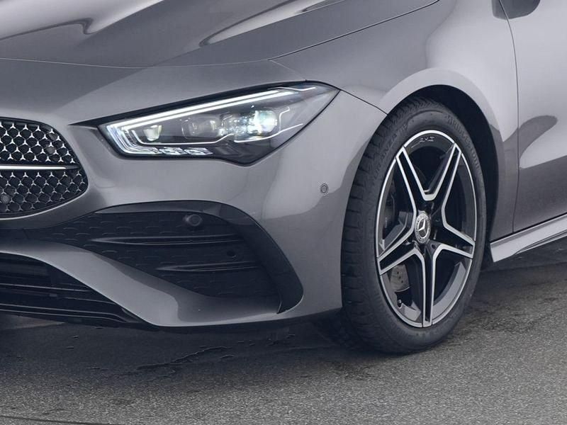 Gebraucht Mercedes CLA220 AMG 190 PS (139 kW) 2024 Mountain grau (metallic) Limousine