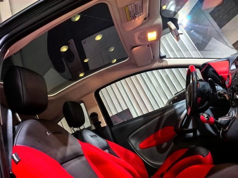 Schwarz Gebraucht 2013 Ford Ka Titanium Kleinwagen | 5.700 € (Etwas zu teuer) - Bild 1/4