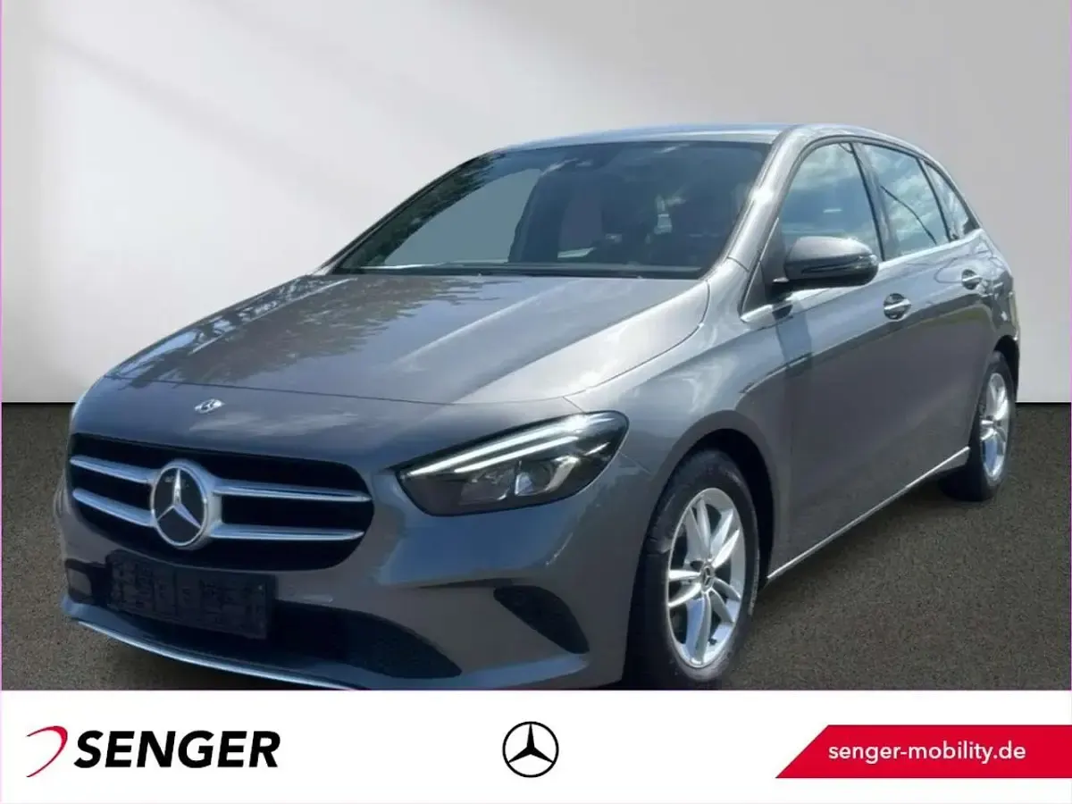 Gebraucht Mercedes B180 Business 136 PS (100 kW) 2020 Kleinwagen