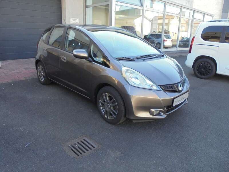 Urban titanium Gebraucht 2012 Honda Jazz Comfort Kleinwagen | 7.990 € (Etwas zu teuer) - Bild 1/4