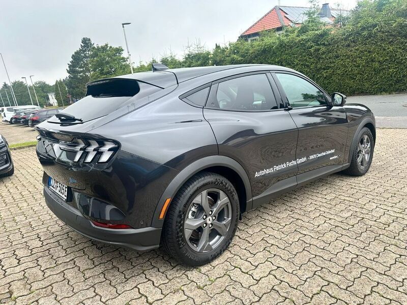 Gebraucht Ford Mustang Mach-E 216 kW (294 PS) 2022 Grau SUV