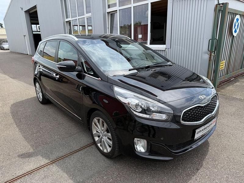 Schwarz Gebraucht 2014 Kia Carens Family Van / Kleinbus | 11.750 € (Fairer Preis) - Bild 1/4