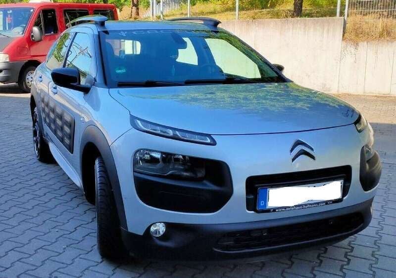Silber Gebraucht 2015 Citroën C4 Cactus Kleinwagen | 6.500 € (Superpreis) - Bild 1/4