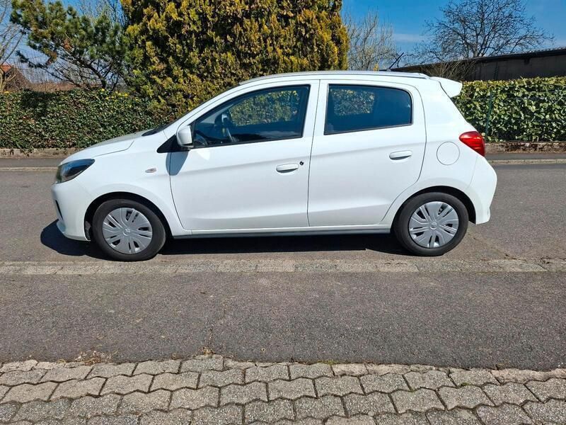 Weiß Gebraucht 2021 Mitsubishi Space Star Kleinwagen | 9.100 € - Bild 1/4
