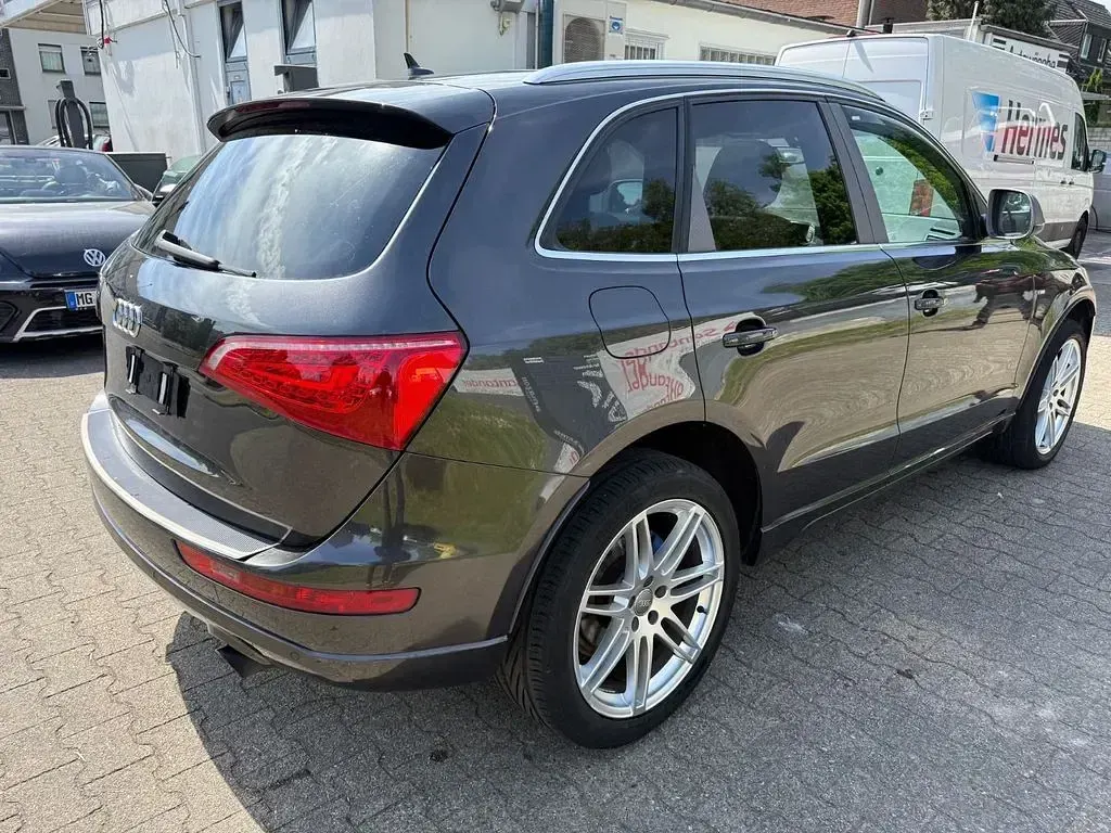Second-hand Audi Q5 S-Line 211 CP (155 kW) 2009 Gri SUV