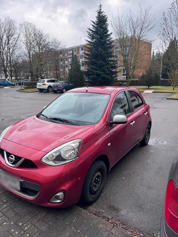 Gebraucht Nissan Micra 98 PS (72 kW) 2016 Rot Kleinwagen