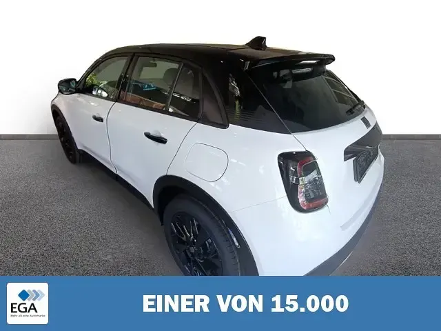 Neu Fiat 600 Street 101 PS (74 kW) 2026 Weiß SUV