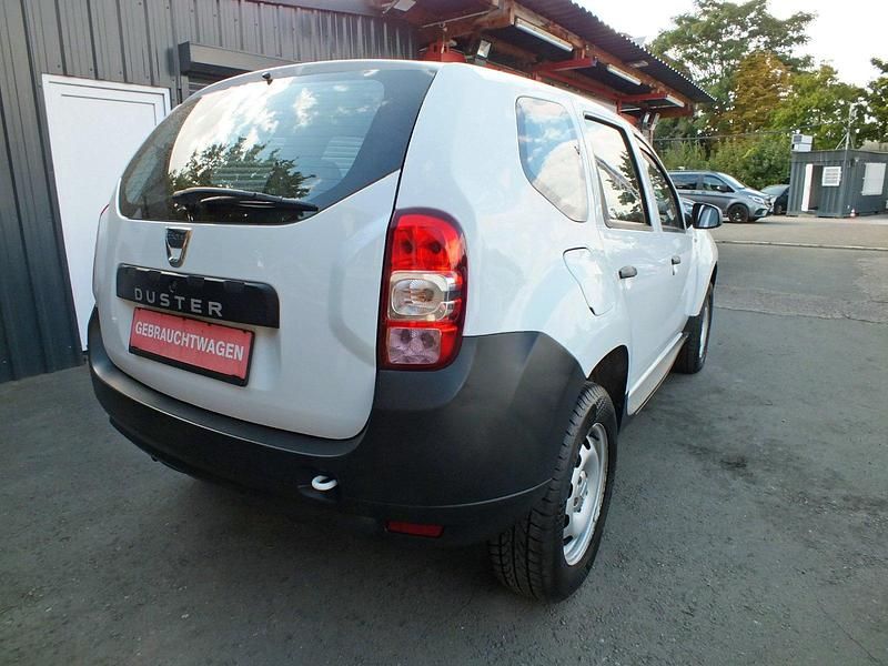 Gebraucht Dacia Duster 114 PS (83 kW) 2017 Weiß SUV