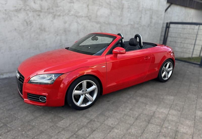 Rot Gebraucht 2010 Audi TT Roadster S-Line Cabrio | 10.500 € (Etwas zu teuer) - Bild 1/4