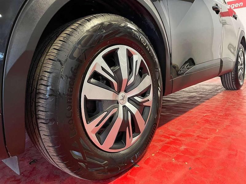 Gebraucht Peugeot 2008 Active 101 PS (74 kW) 2020 Lack onyx schwarz SUV